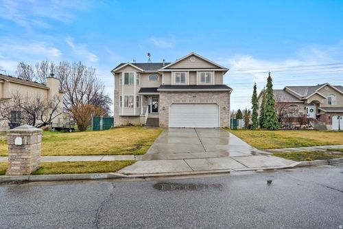 5155 S 3200 W, Roy, UT, 84067-8743 | Card Image