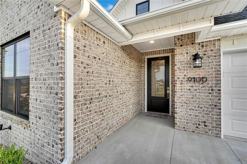 9100 Kirkwood Rdg, Fort Smith, AR, 72916-6116 | Card Image