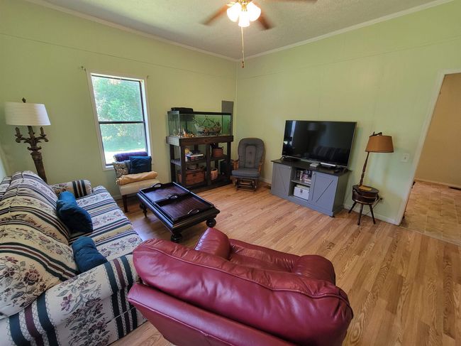5284 Wintergreen Rd, House other with 4 bedrooms, 2 bathrooms and null parking in Bascom FL | Image 4