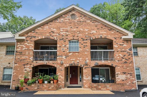 apt-302-5900 Cove Landing Rd, BURKE, VA, 22015-4713 | Card Image