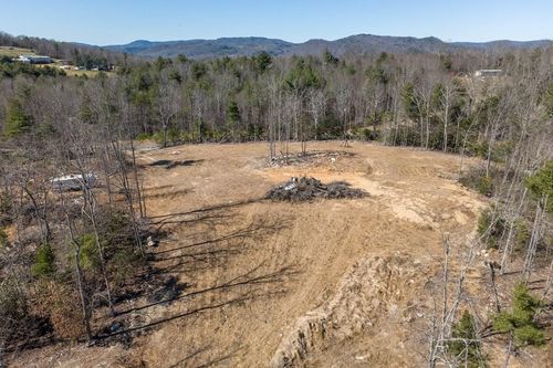 3014 Pine Mountain Rd, Independence, VA, 24348 | Card Image