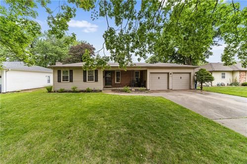 5216 Bond St, Shawnee, KS, 66203-1429 | Card Image