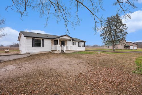 53283 Hemlock Lake Rd, Marcellus, MI, 49067-9509 | Card Image