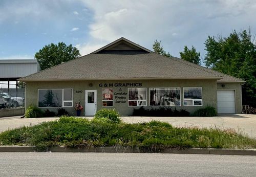5210 44 Street, Rocky Mountain House, AB, T4T1N2 | Card Image