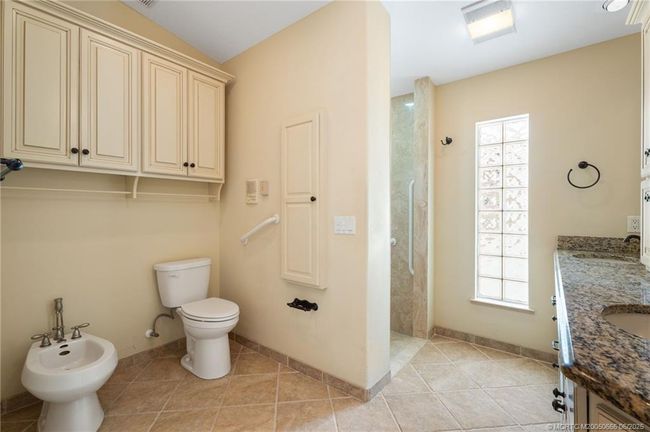 1109 Nettles Blvd, House other with 2 bedrooms, 2 bathrooms and 1 parking in Jensen Beach FL | Image 31