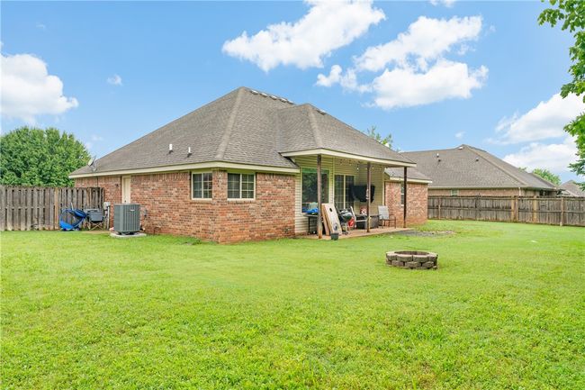 1464 N Corsica Dr, House other with 3 bedrooms, 2 bathrooms and null parking in Fayetteville AR | Image 23