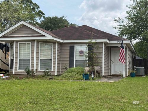 8727 Terrell Ct S, Mobile, AL, 36695-9646 | Card Image