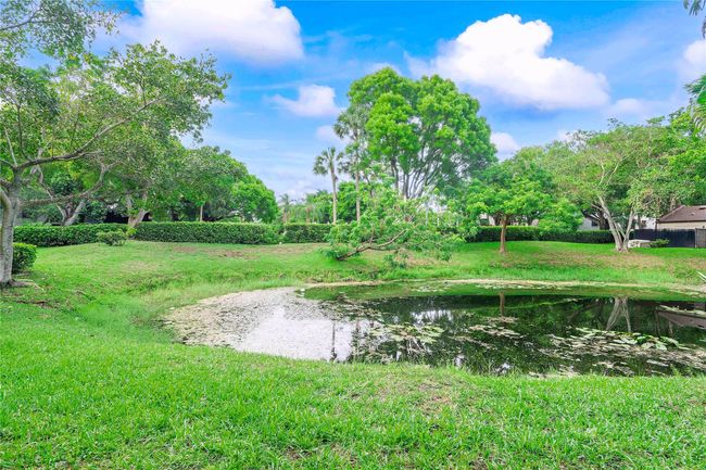 4306 Carambola Cir N, Townhouse with 2 bedrooms, 3 bathrooms and null parking in Coconut Creek FL | Image 26