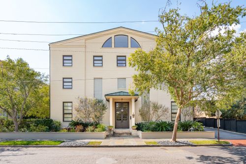 402-3 Chisolm Street, Charleston, SC, 29401 | Card Image