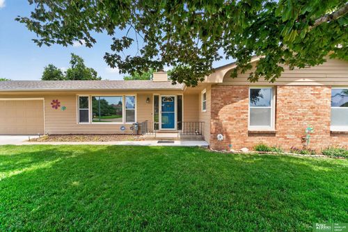 10320 Hilltop Rd, Omaha, NE, 68134-2923 | Card Image