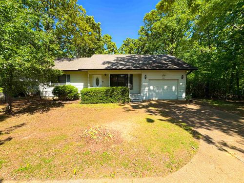 16 Iroquois Dr, Cherokee Village, AR, 72529-5230 | Card Image