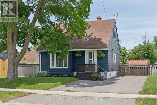 542 O'Connell Rd, Peterborough, ON, K9J4E3 | Card Image