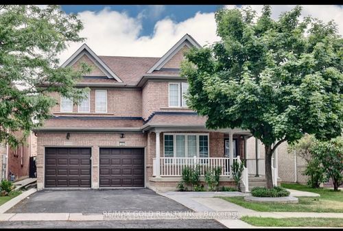 329 Brisdale Dr, Brampton, ON, L7A3C1 | Card Image