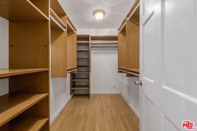 8760 White Oak Ave, House other with 4 bedrooms, 4 bathrooms and 8 parking in Sherwood Forest CA | Image 31