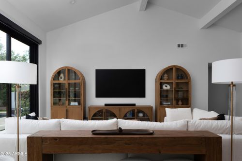 9049 N 81st St, Scottsdale, AZ, 85258-1759 | Card Image