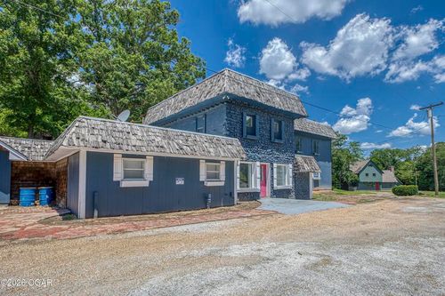 454 Redings Mill Rd, Joplin, MO, 64804-8921 | Card Image