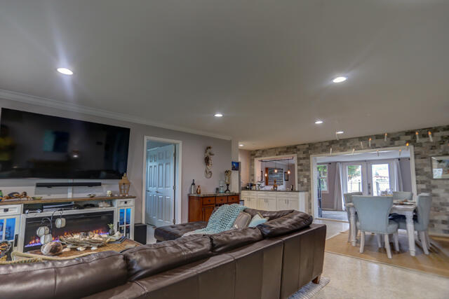 Residential in Lake Park 2