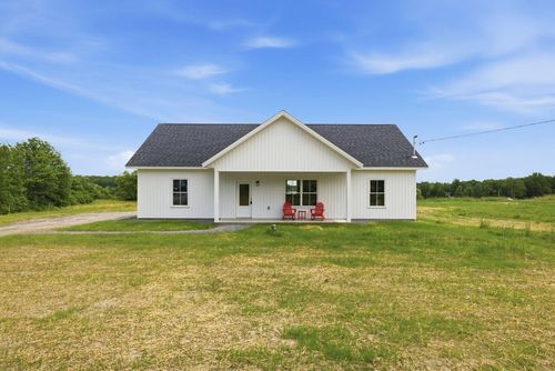 27 Furlong Rd, Richmond, ME, 04357-3727 | Card Image