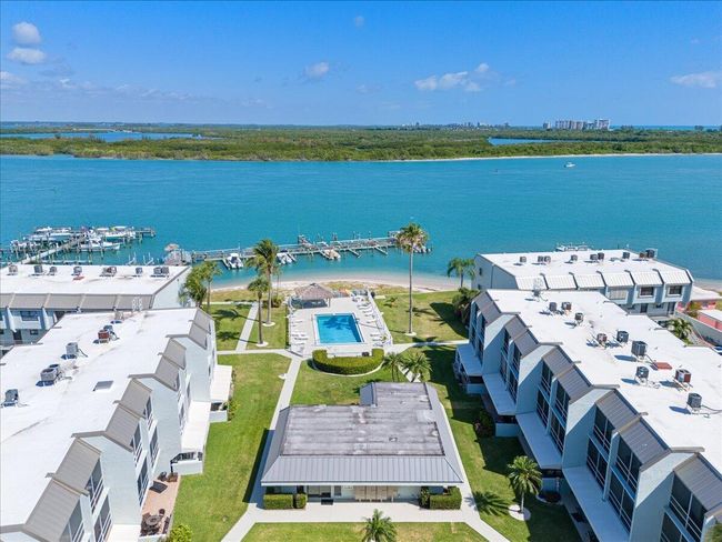 6 - 1300 Seaway Dr, Condo with 2 bedrooms, 2 bathrooms and null parking in Fort Pierce FL | Image 35