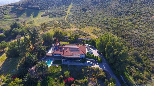 11330 Crazy Horse Dr, Lakeside, CA, 92040 | Card Image