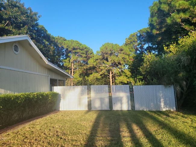 2913 Se Darien Rd, House other with 3 bedrooms, 2 bathrooms and null parking in Port St Lucie FL | Image 33