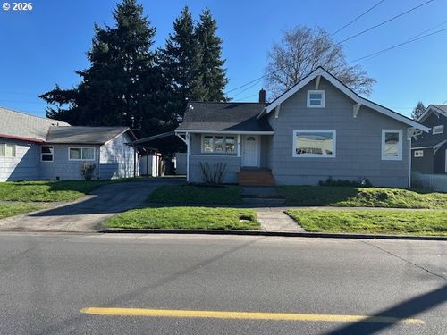 402 S 4th Ave, Kelso, WA, 98626-2321 | Card Image