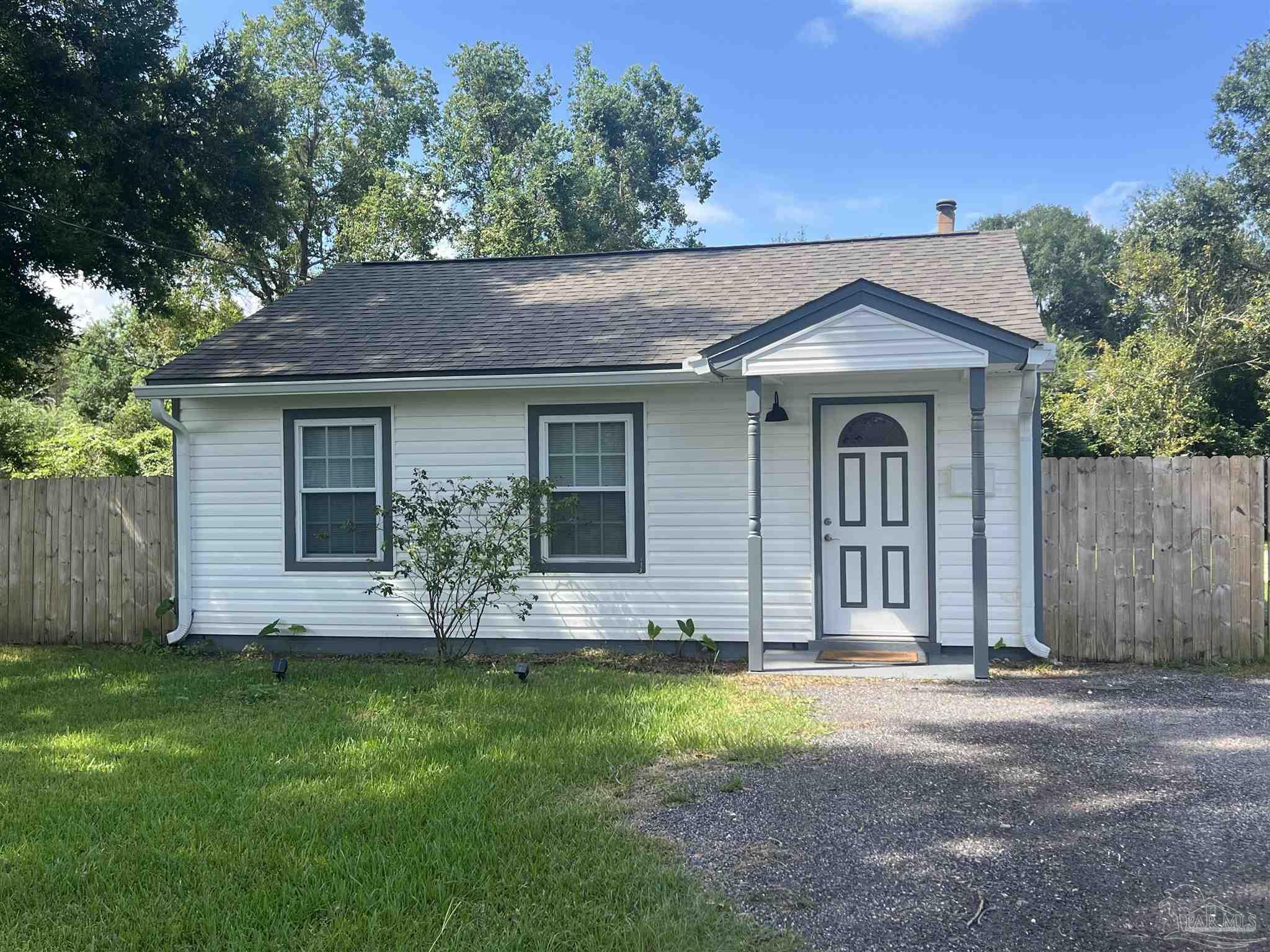 Horn St, Pensacola, FL 32506