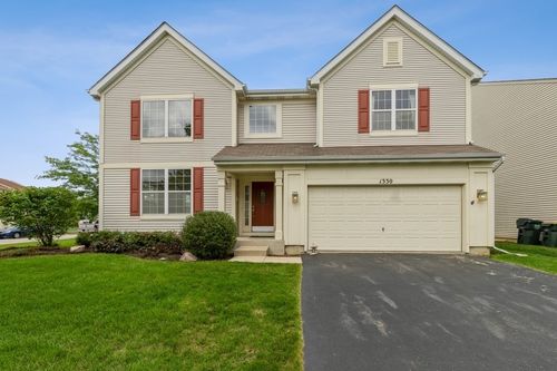 1330 Baroque Ave, Volo, IL, 60073-5921 | Card Image