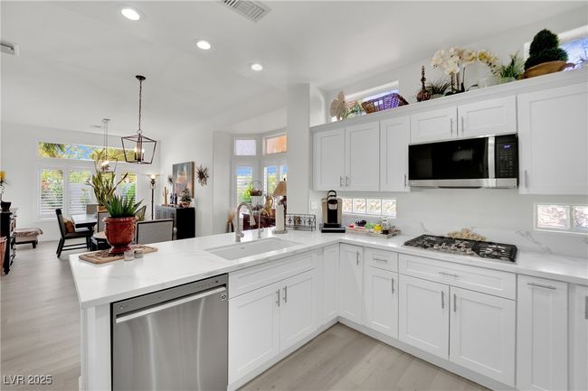 10001 Cresent Creek Dr, House other with 2 bedrooms, 2 bathrooms and null parking in Las Vegas NV | Image 22