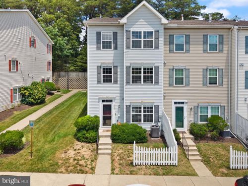 8049 Brookstone Ct, SEVERN, MD, 21144-4409 | Card Image