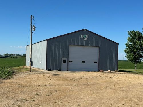 3271 245th Street, De Witt, IA, 52472 | Card Image