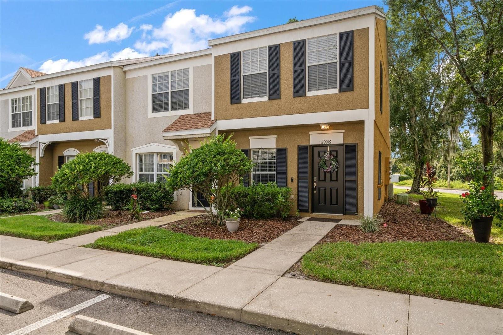 Playa Del Rey Ln, Wesley Chapel, FL 33543