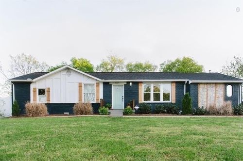 547 Harding Pl, Nashville, TN, 37211-4564 | Card Image