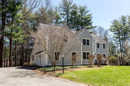 154 Partridge Brook Cir, Marshfield, MA, 02050-5724 | Card Image
