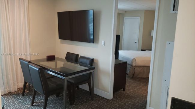 1411 - 2670 E Sunrise Blvd, Condo with 1 bedrooms, 1 bathrooms and null parking in Fort Lauderdale FL | Image 15