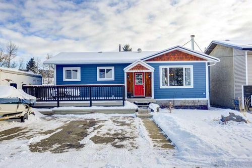 23205 12 Ave, Hillcrest Mines, AB, T0K1C0 | Card Image