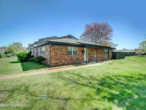 96 Greenwood Loop Rd, Brick, NJ, 08724-1256 | Card Image