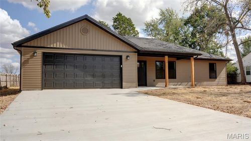 153 Crescent Dr, Lebanon, MO, 65536-3358 | Card Image
