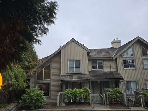 224-1465 Parkway Blvd, Coquitlam, BC, V3E3E6 | Card Image