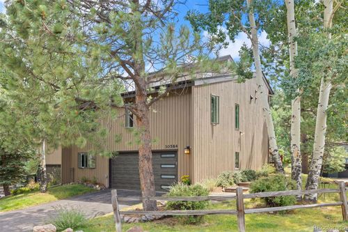 30584 Sun Creek Dr, Evergreen, CO, 80439-8744 | Card Image