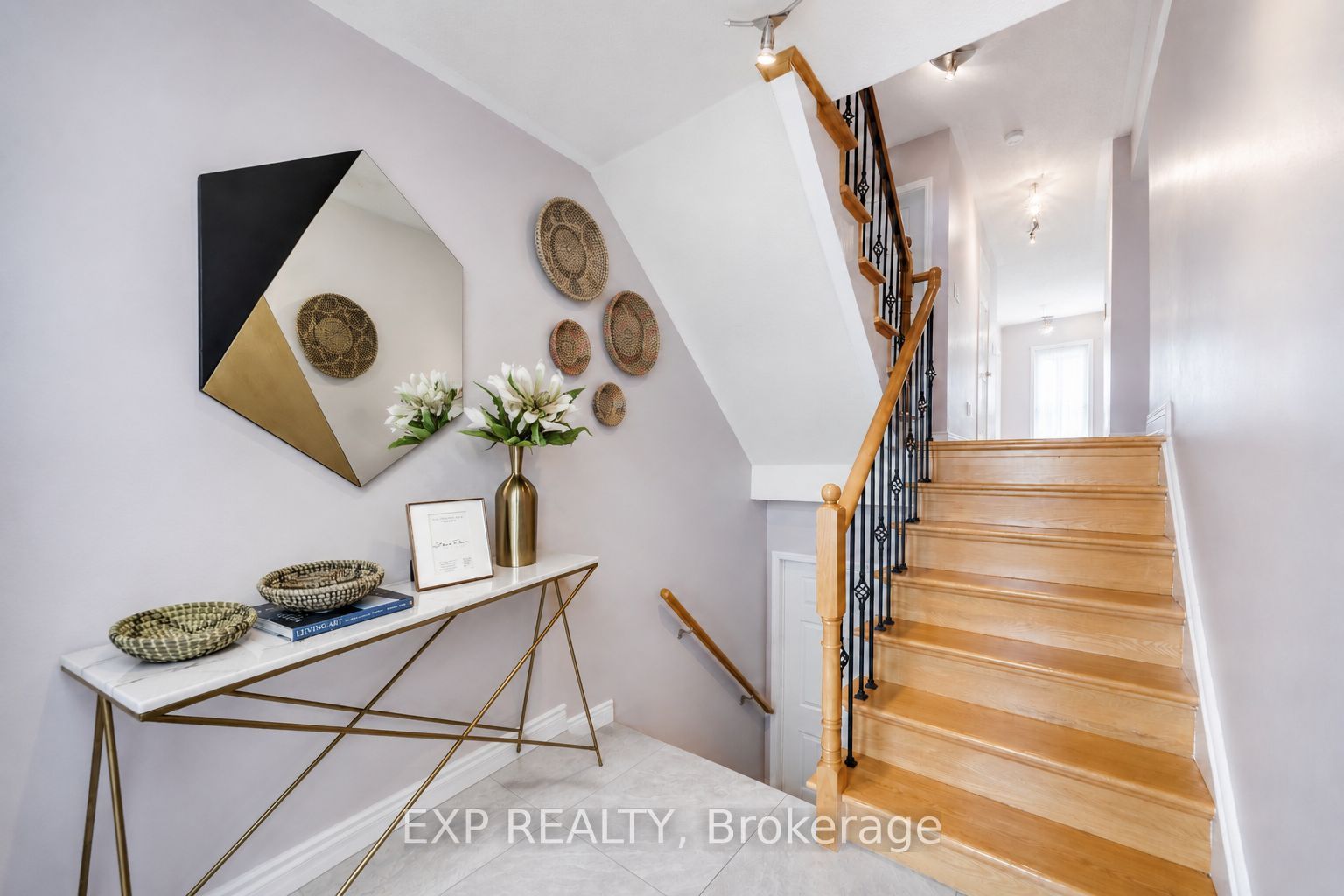 Residential in Richmond Hill 5