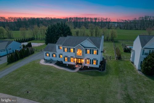 207 Olivine Cir, TOWNSEND, DE, 19734-2009 | Card Image