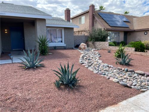 3955 Belhaven St, Las Vegas, NV, 89147-4504 | Card Image