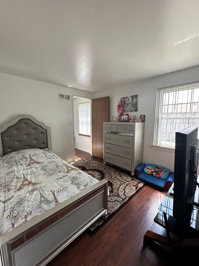 35533 Turner Dr, Condo with 3 bedrooms, 2 bathrooms and null parking in Sterling Heights MI | Image 11