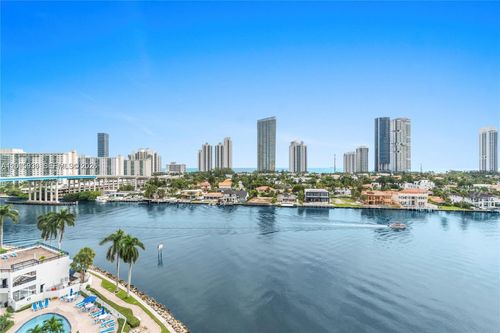 2509-19101 Mystic Pointe Dr, Aventura, FL, 33180-4521 | Card Image