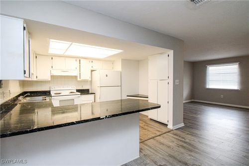 1184 Cherrystone Ct, NAPLES, FL, 34102-0528 | Card Image