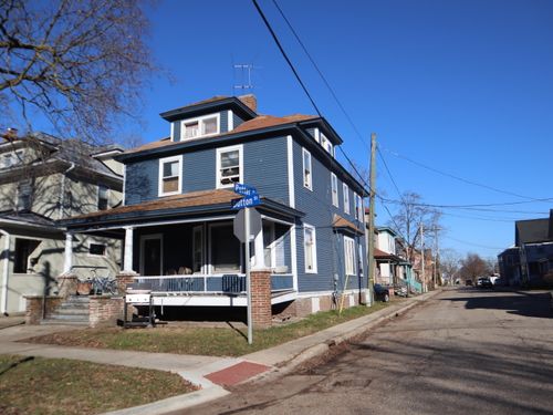 430 W Dutton Street, Kalamazoo, MI, 49007 | Card Image