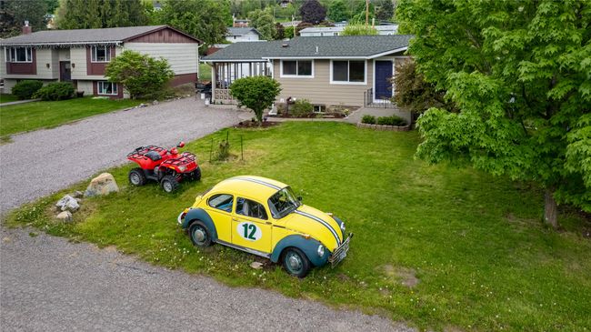 View of front of house with a front lawn | Image 21