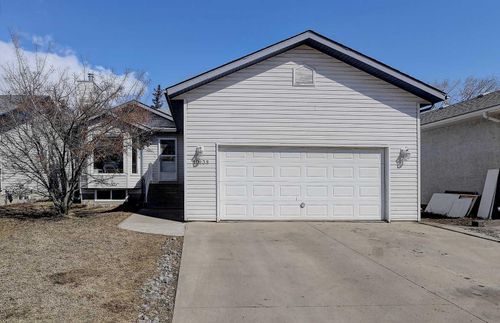 10138 115 Ave, Grande Prairie, AB, T8V7E6 | Card Image