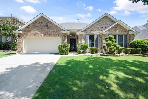 2930 Cheshire Way, Grand Prairie, TX, 75052-8388 | Card Image